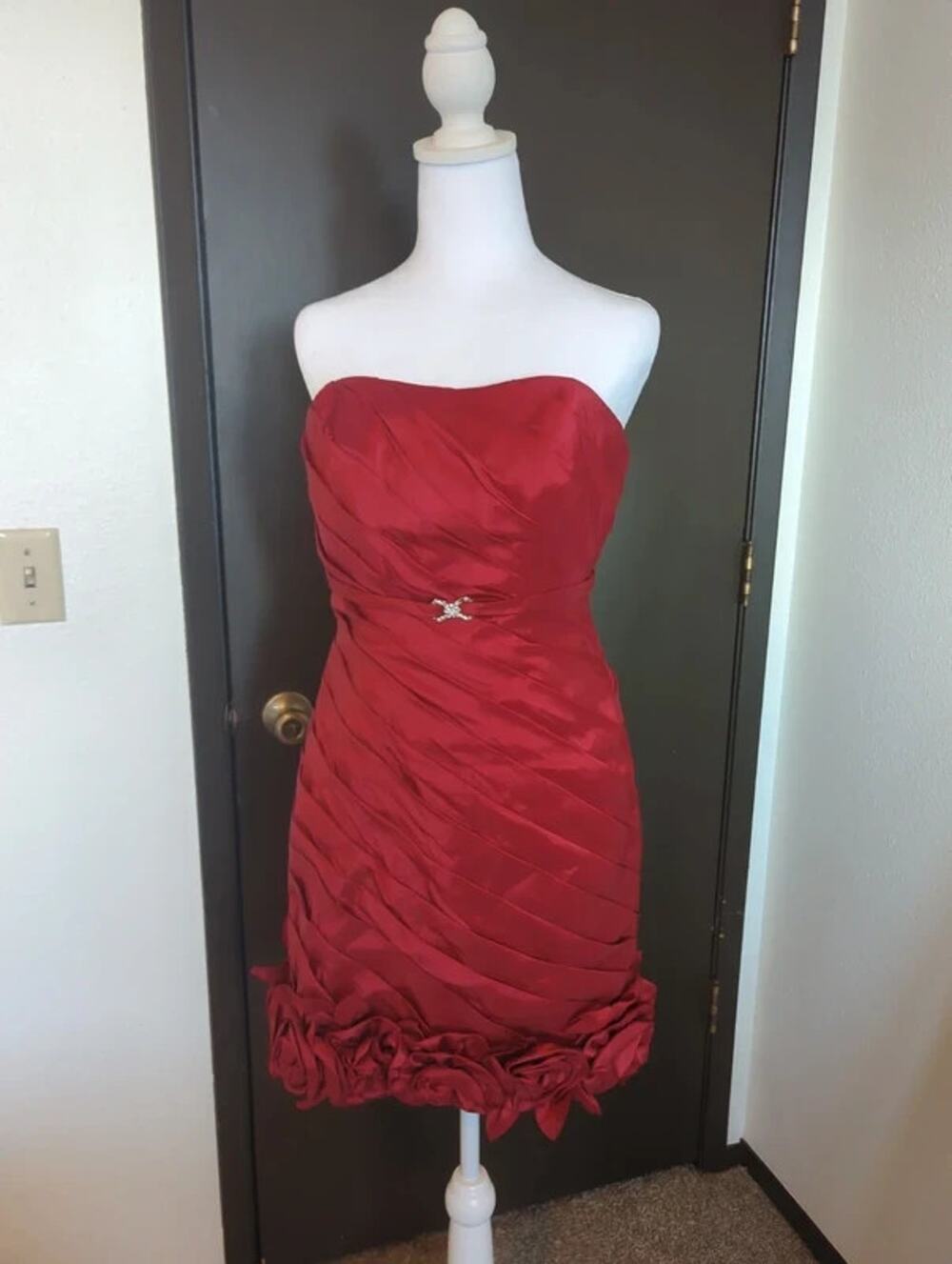 Andrew Adela dress